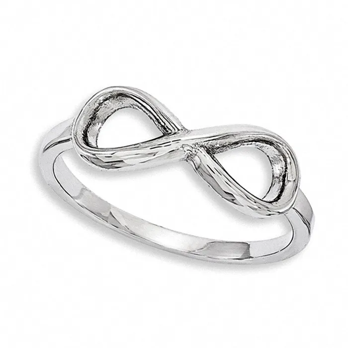 Rings Goldia Infinity Ring in Sterling Silver