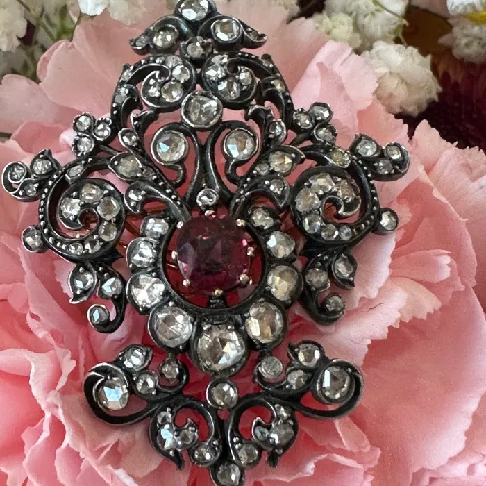 18 Karat Yellow Gold Sterling Georgian Spinel and Rose Cut Diamonds Pin 54800532 ONeills Estate Jewelry Rings 18 Karat Yellow Gold Sterling Georgian Spinel and Rose Cut Diamonds Pin 54800532 ONeills Estate Jewelry Rings