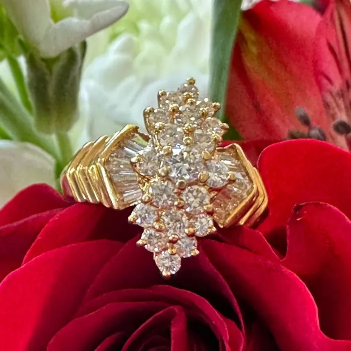 Rings ONeills Estate Jewelry 18 Karat Yellow Gold Diamond Cluster Ring 13000477 Rings ONeills Estate Jewelry 18 Karat Yellow Gold Diamond Cluster Ring 13000477