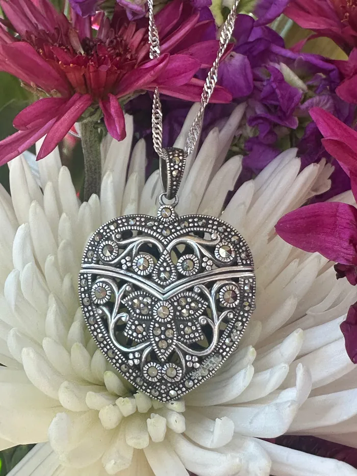 Rings ONeills Estate Jewelry Sterling Silver Marcasite Heart Locket 55504110 Rings ONeills Estate Jewelry Sterling Silver Marcasite Heart Locket 55504110