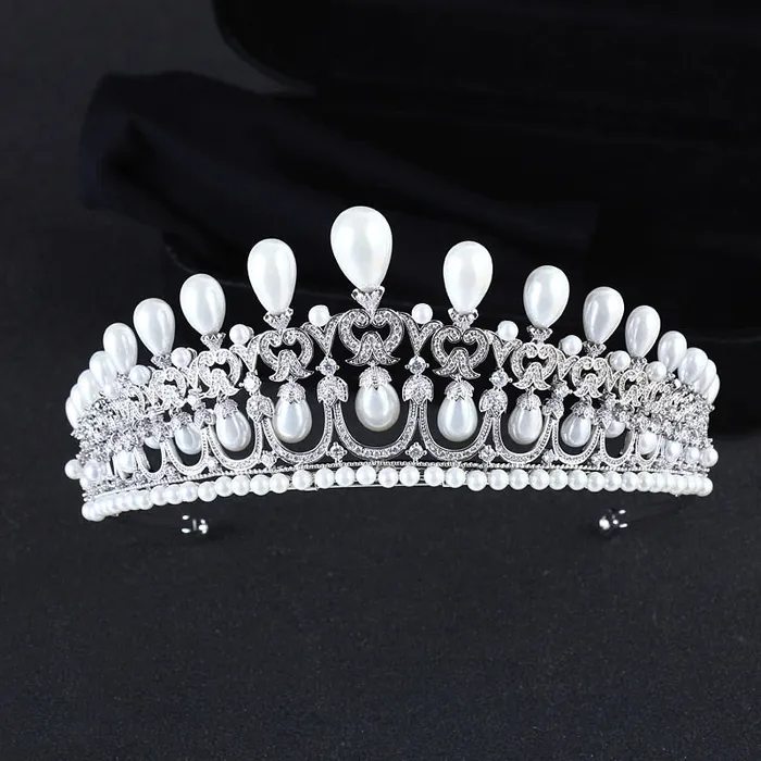 The Royal Look For Less Bracelets Bavarians Lover Knot Tiara Replica