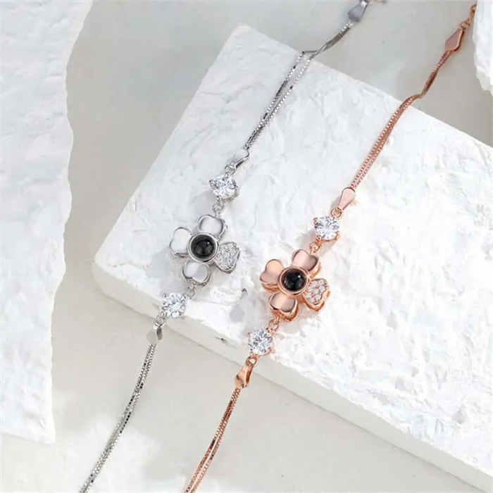 Trendolla Jewelry Bracelets Elegant Four Leaf Clover Felicity Bracelet with Picture Inside