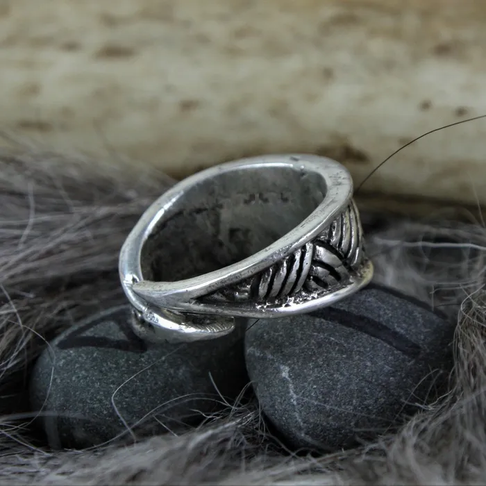 Valhallas silver Rings Crosshatch Viking Ring in Sterling Silver