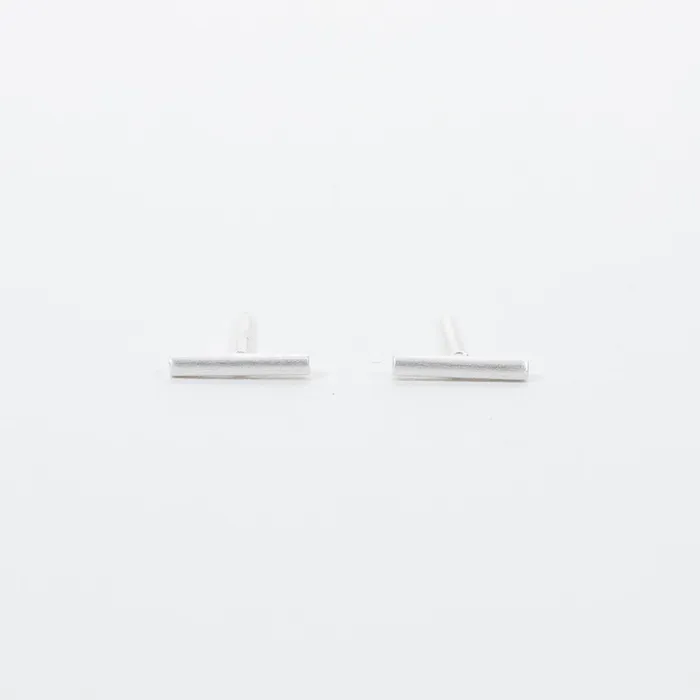 Rings Tashi Tiny Brushed Silver Bar Studs